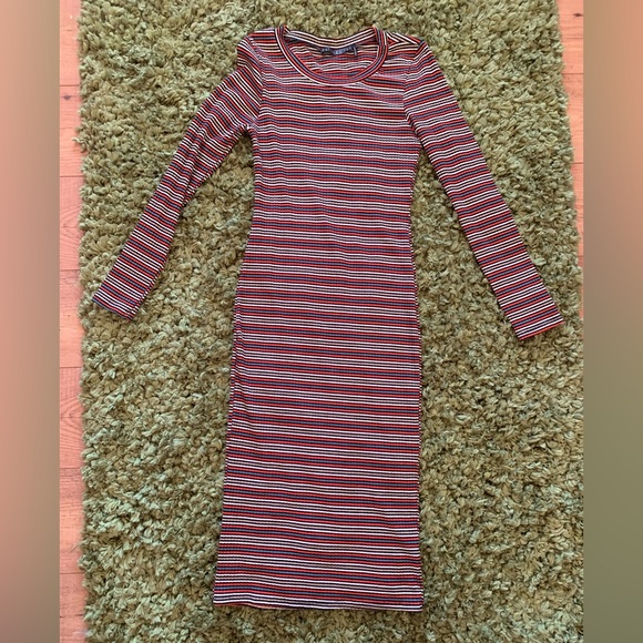 Perfect striped dress - Picture 2 of 2